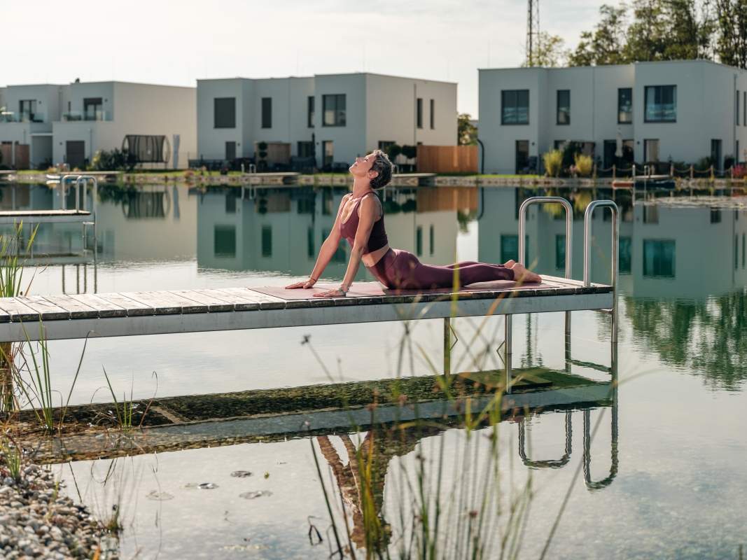 Sonnenweiher Grafenwörth — Seehaus mit Privatsteg